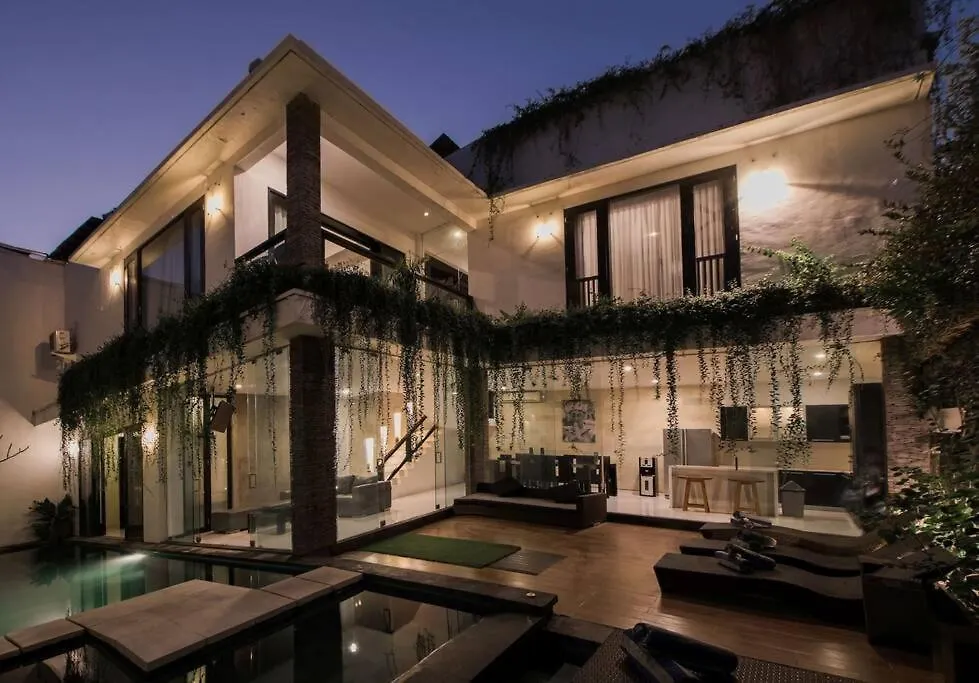 Vila 40 Off Special Brilliant Location Seminyak