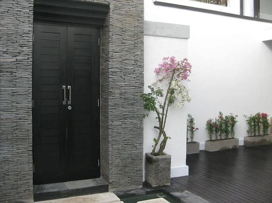Vila 40 Off Special Brilliant Location Seminyak