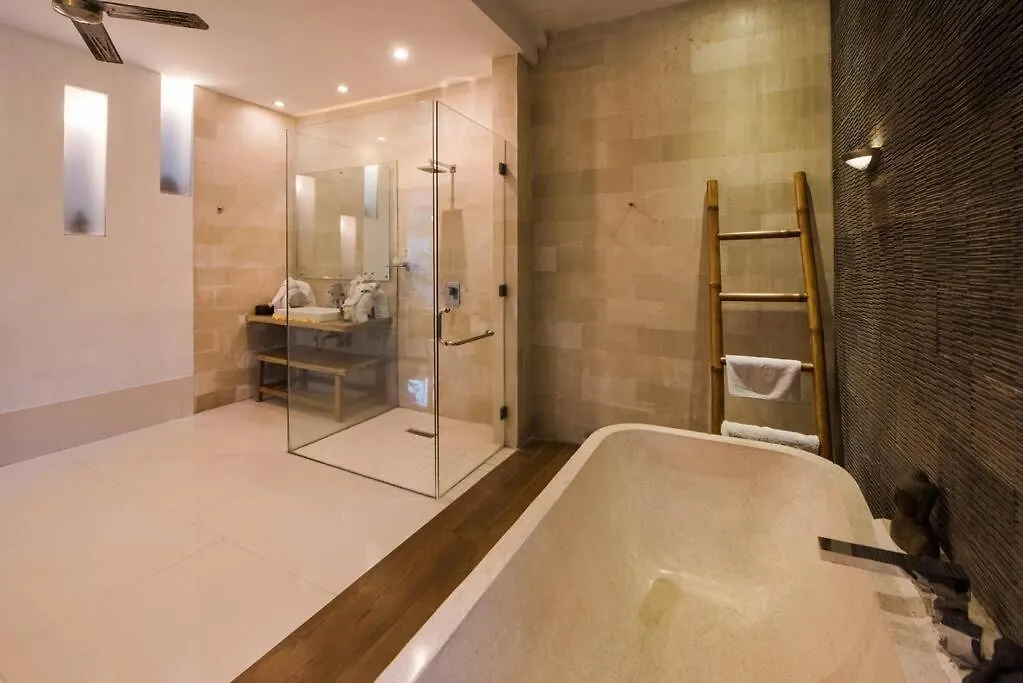 40 Off Special Brilliant Location Villa Seminyak