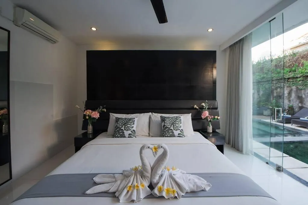 40 Off Special Brilliant Location Villa Seminyak   Seminyak (Bali)